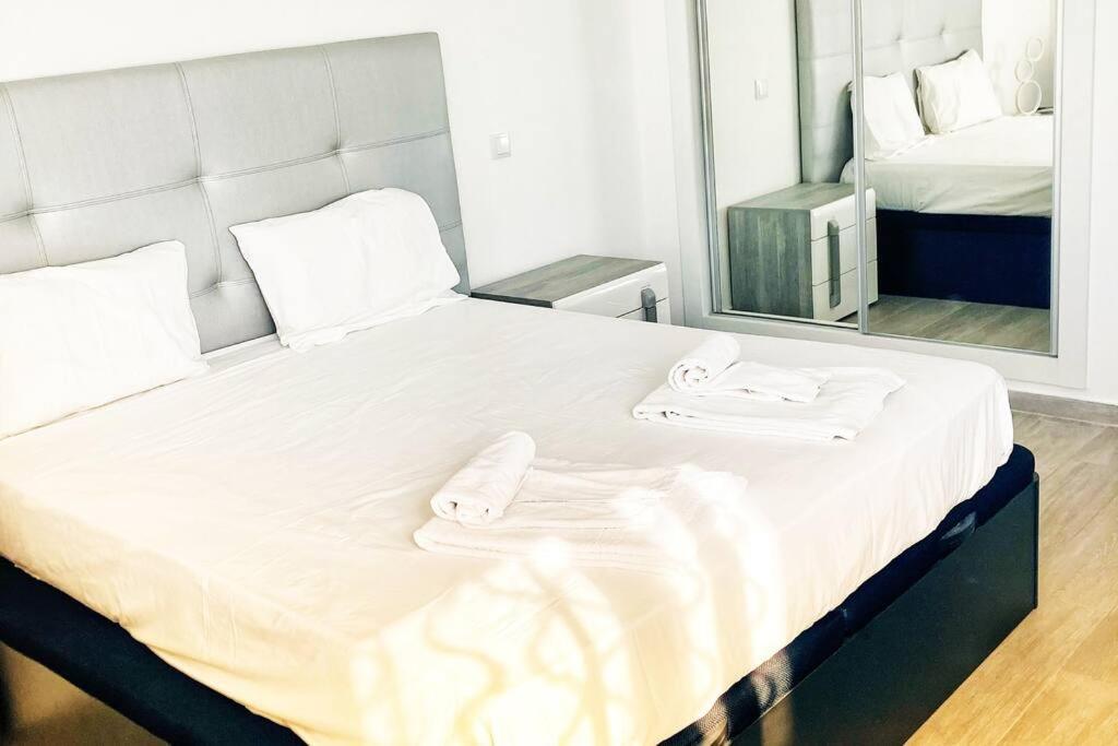 Vivenda Espacosa E Luminosa Villa Quelfes Ngoại thất bức ảnh