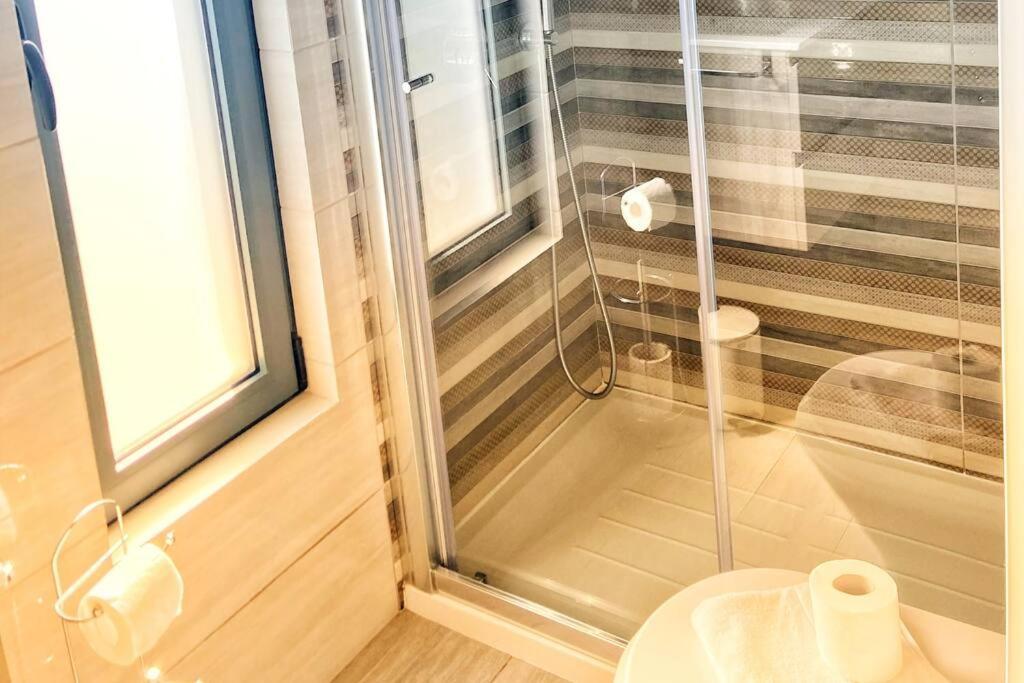 Vivenda Espacosa E Luminosa Villa Quelfes Ngoại thất bức ảnh