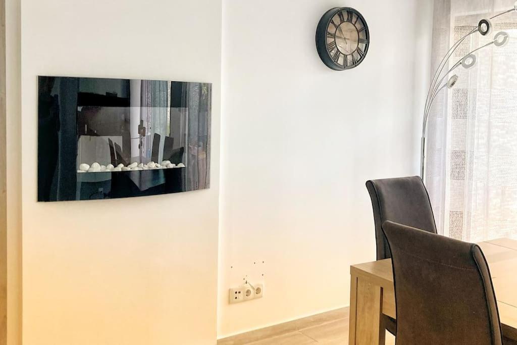 Vivenda Espacosa E Luminosa Villa Quelfes Ngoại thất bức ảnh
